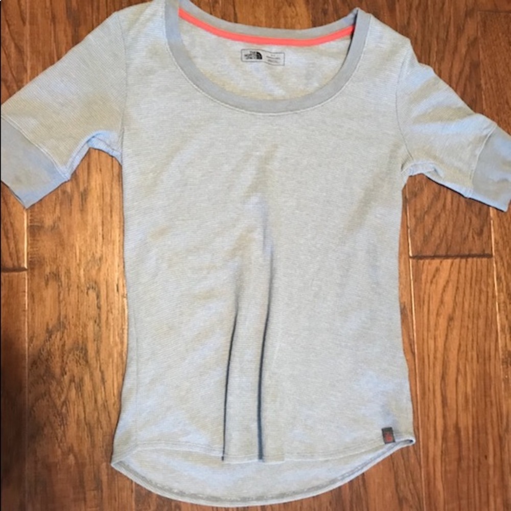 Grey North Face shirt